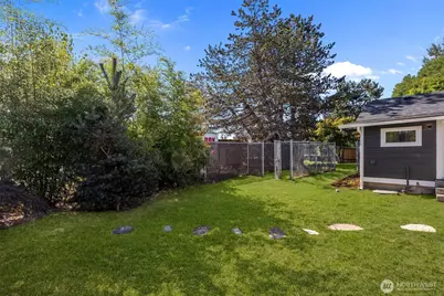 5703 Parker Road E #2, Sumner, WA 98390 - Photo 19