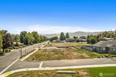 2140 Covey Ridge Lane, Wenatchee, WA 98801 - Photo 5