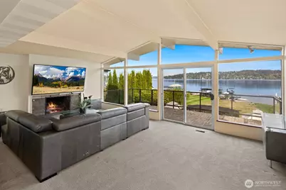 10008 Rainier Avenue S, Seattle, WA 98178 - Photo 9