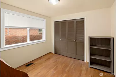 10008 Rainier Avenue S, Seattle, WA 98178 - Photo 17