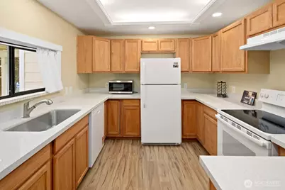 10008 Rainier Avenue S, Seattle, WA 98178 - Photo 37