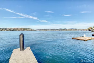 10008 Rainier Avenue S, Seattle, WA 98178 - Photo 5