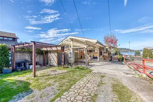 10008 Rainier Ave S, Seattle, WA 98178 - Photo 31