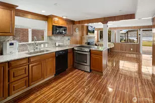 10008 Rainier Ave S, Seattle, WA 98178 - Photo 25