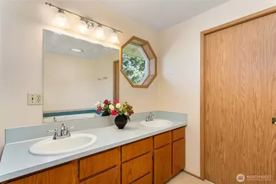 2113 NE 152nd Street, Vancouver, WA 98686 - Photo 17