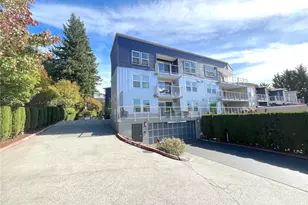 11920 98th Ave NE, Kirkland, WA 98034 - Photo 3