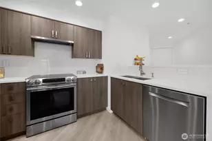 11920 98th Ave NE, Kirkland, WA 98034 - Photo 9