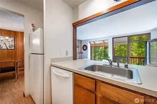 10500 Mt Baker Hwy, Deming, WA 98244 - Photo 9