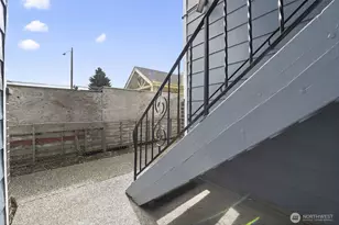 1040 S Ferry St, Tacoma, WA 98405 - Photo 17