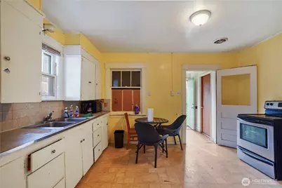 8640 Delridge Way SW, Seattle, WA 98106 - Photo 21