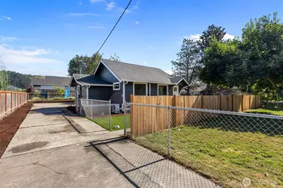 5703 Parker Road E #2, Sumner, WA 98390 - Photo 25