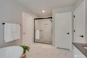 5838 186th Pl SW, Lynnwood, WA 98037 - Photo 13