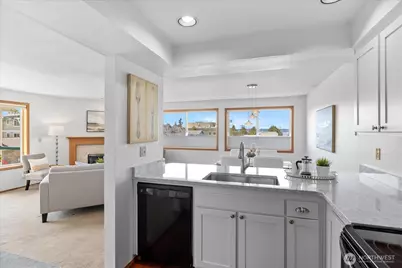 603 7th Avenue N #A306, Edmonds, WA 98020 - Photo 9