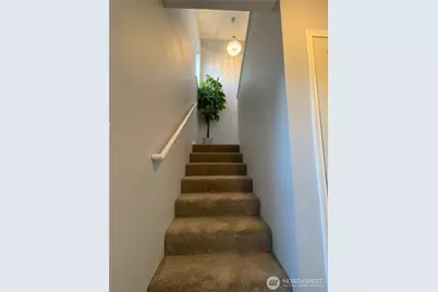 8204 Spokane Drive #302, Everett, WA 98203 - Photo 9