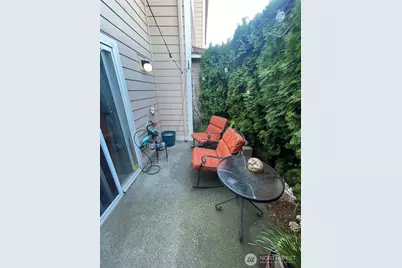 8204 Spokane Drive #302, Everett, WA 98203 - Photo 3