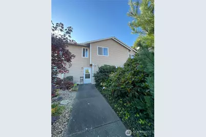 8204 Spokane Drive #302, Everett, WA 98203 - Photo 1
