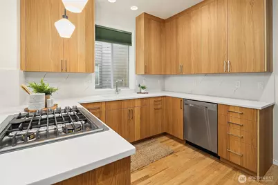 4423 W Brygger, Seattle, WA 98199 - Photo 9