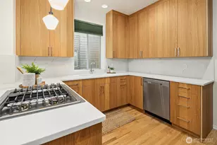 4423 W Brygger, Seattle, WA 98199 - Photo 9