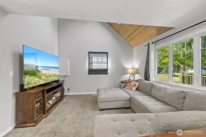 639 12th Avenue, Kirkland, WA 98033 - Photo 7