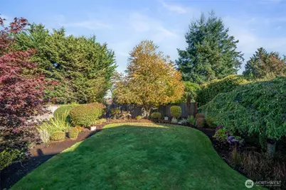 409 Wana Wana Place NE, Tacoma, WA 98422 - Photo 33