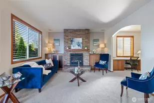 409 Wana Wana Pl NE, Tacoma, WA 98422 - Photo 3