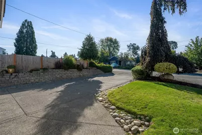 409 Wana Wana Place NE, Tacoma, WA 98422 - Photo 37