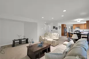 814 105th St S, Tacoma, WA 98444 - Photo 7