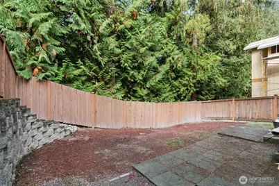 15826 Meridian Avenue S, Bothell, WA 98012 - Photo 37