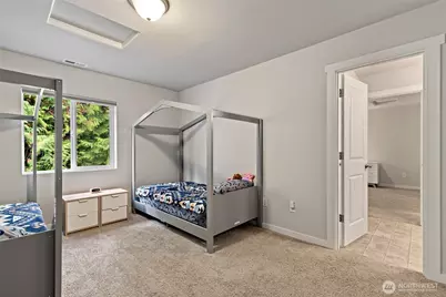 15826 Meridian Avenue S, Bothell, WA 98012 - Photo 25