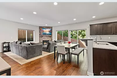 15826 Meridian Avenue S, Bothell, WA 98012 - Photo 9