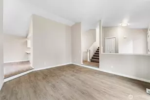 604 213th St SW, Bothell, WA 98021 - Photo 9