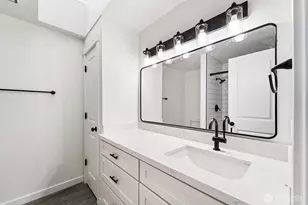 604 213th St SW, Bothell, WA 98021 - Photo 27