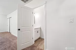 604 213th St SW, Bothell, WA 98021 - Photo 17