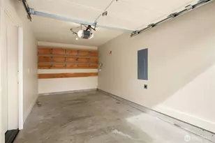 3449 Magnolia Blvd W, Seattle, WA 98199 - Photo 37