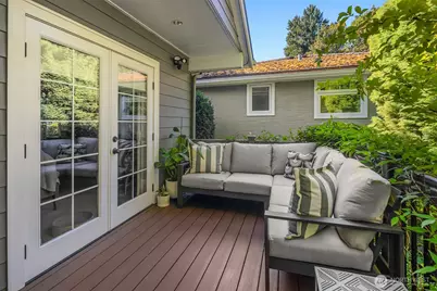 3449 Magnolia Boulevard W, Seattle, WA 98199 - Photo 21