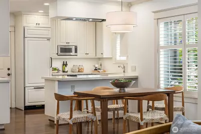 3449 Magnolia Boulevard W, Seattle, WA 98199 - Photo 13