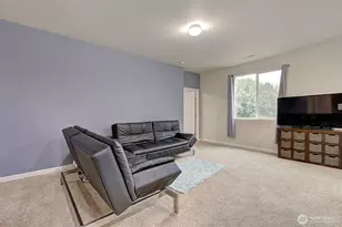 336 York St, Woodland, WA 98674 - Photo 9