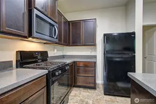 336 York St, Woodland, WA 98674 - Photo 13