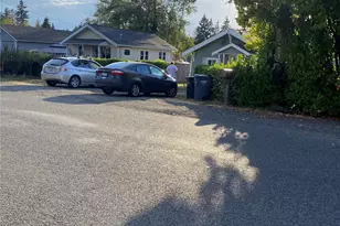 2716 Sylvan Dr W, University Place, WA 98466 - Photo 3