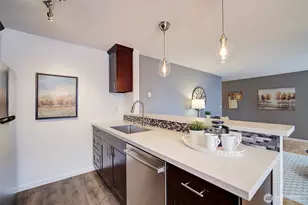 10106 Greenwood Ave N, Seattle, WA 98133 - Photo 7