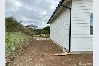 1383 Sand Pebble Avenue, Ocean Shores, WA 98569 - Photo 27