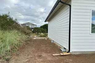 1383 Sand Pebble Ave, Ocean Shores, WA 98569 - Photo 27