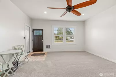 932 S Nevada Drive, Longview, WA 98632 - Photo 5