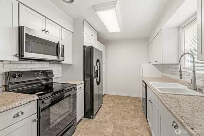 932 S Nevada Drive, Longview, WA 98632 - Photo 13