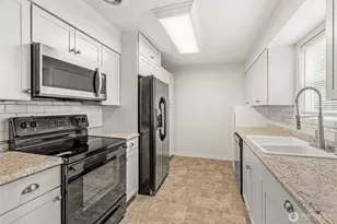 932 S Nevada Dr, Longview, WA 98632 - Photo 13