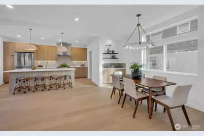 5642 49th Avenue SW, Seattle, WA 98136 - Photo 7