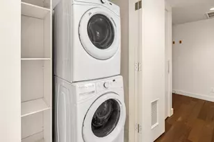 583 Battery St, Seattle, WA 98121 - Photo 21