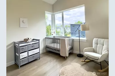 6945 42nd Avenue S, Seattle, WA 98118 - Photo 9