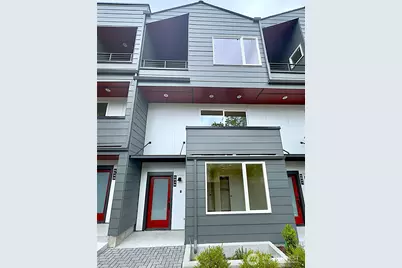 6945 42nd Avenue S, Seattle, WA 98118 - Photo 1
