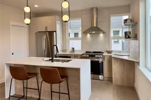 6945 42nd Ave S, Seattle, WA 98118 - Photo 3